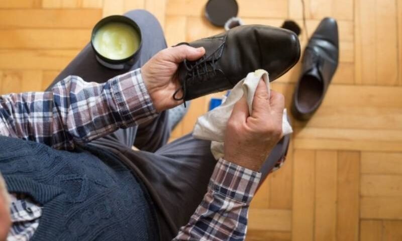 How-to-Condition-Leather-Shoes-Properly