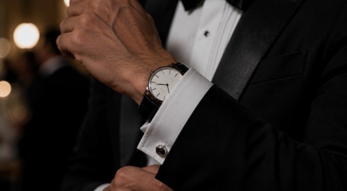 Can You Wear a Watch With a Tuxedo The New Rules