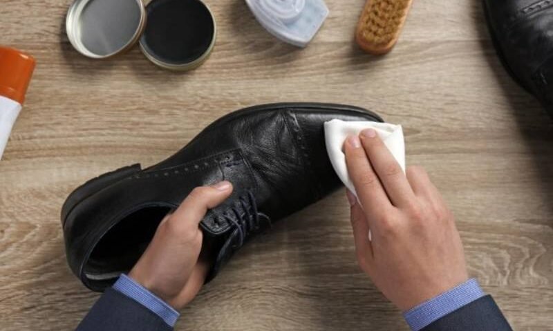 How-to-Remove-Scuffs-From-Leather-Dress-Shoes