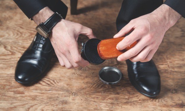Step 5 - Use Wax Polish for a Sharp Shine