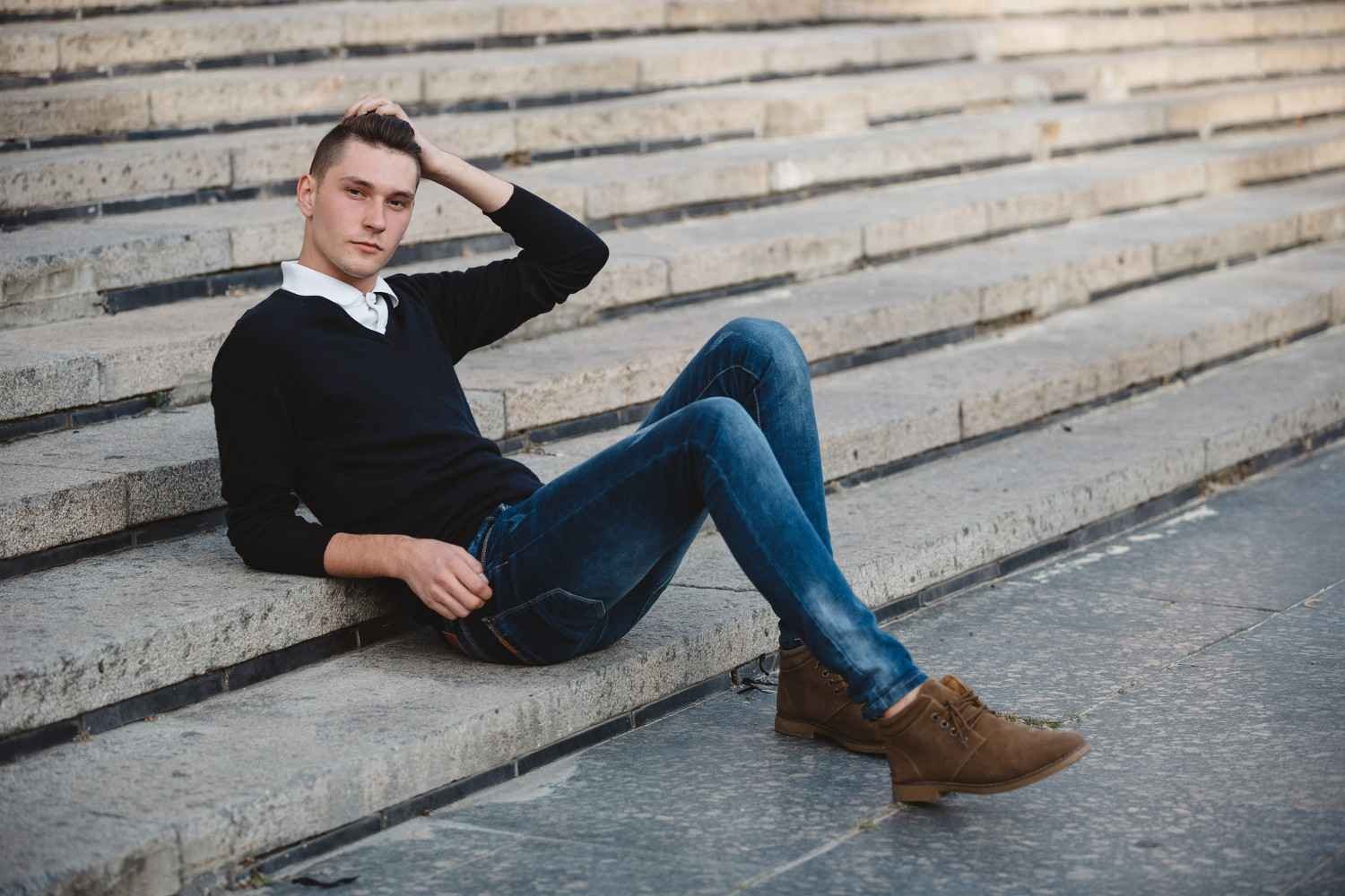 Brown Wingtip Shoes With Jeans Outfit Ideas
