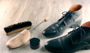 Fresh Inside, Sharp Outside - A Leather Dress Shoe Cleaning Guide