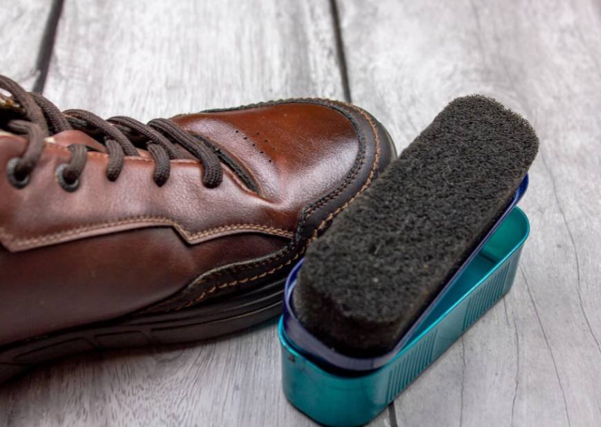 How Do You Remove Sticky Conditioner From Leather Shoes