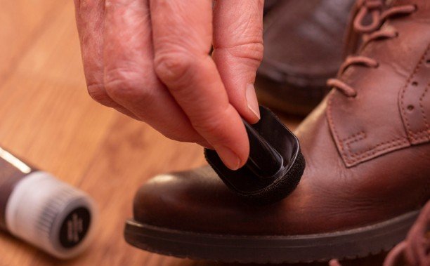 How to Remove Old Polish Buildup Without Ruining Leather Shoes