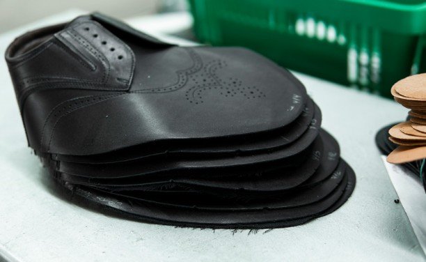 Protect White and Contrasting Stitching
