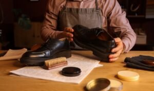 Shoe Cream or Wax Polish - Get the Right Dress Shoe Finish