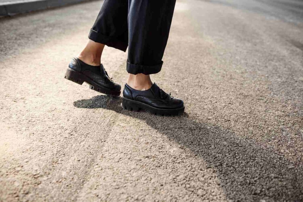 Black Oxford Shoes With Rubber Sole